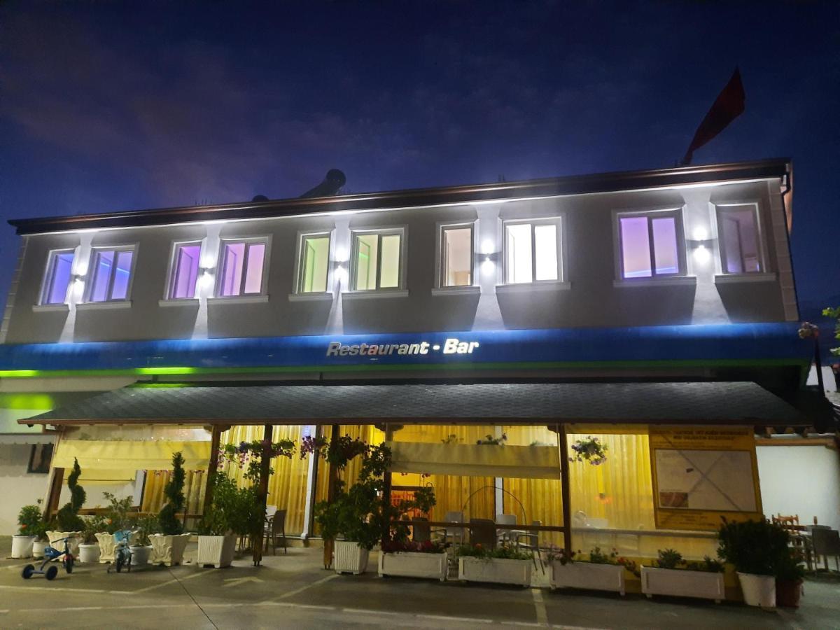 Hotel Megniar Lushnjë Exterior foto